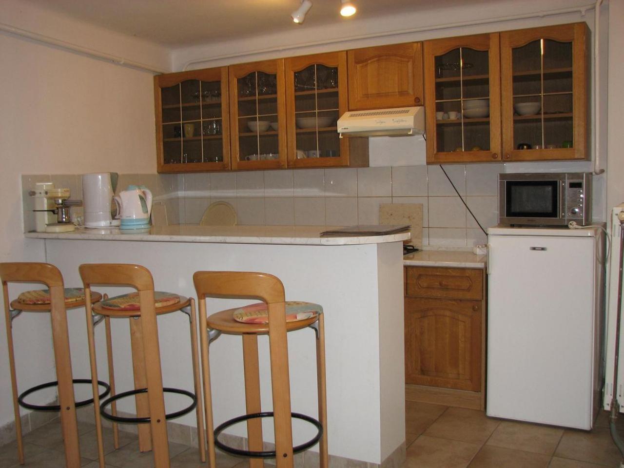 Burg Vendeghaz Bed & Breakfast เอ็กเกอร์ ภายนอก รูปภาพ